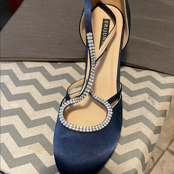 Elegant Navy Blue Satin Heels with Rhinestone Accents - Picture 5 of 6